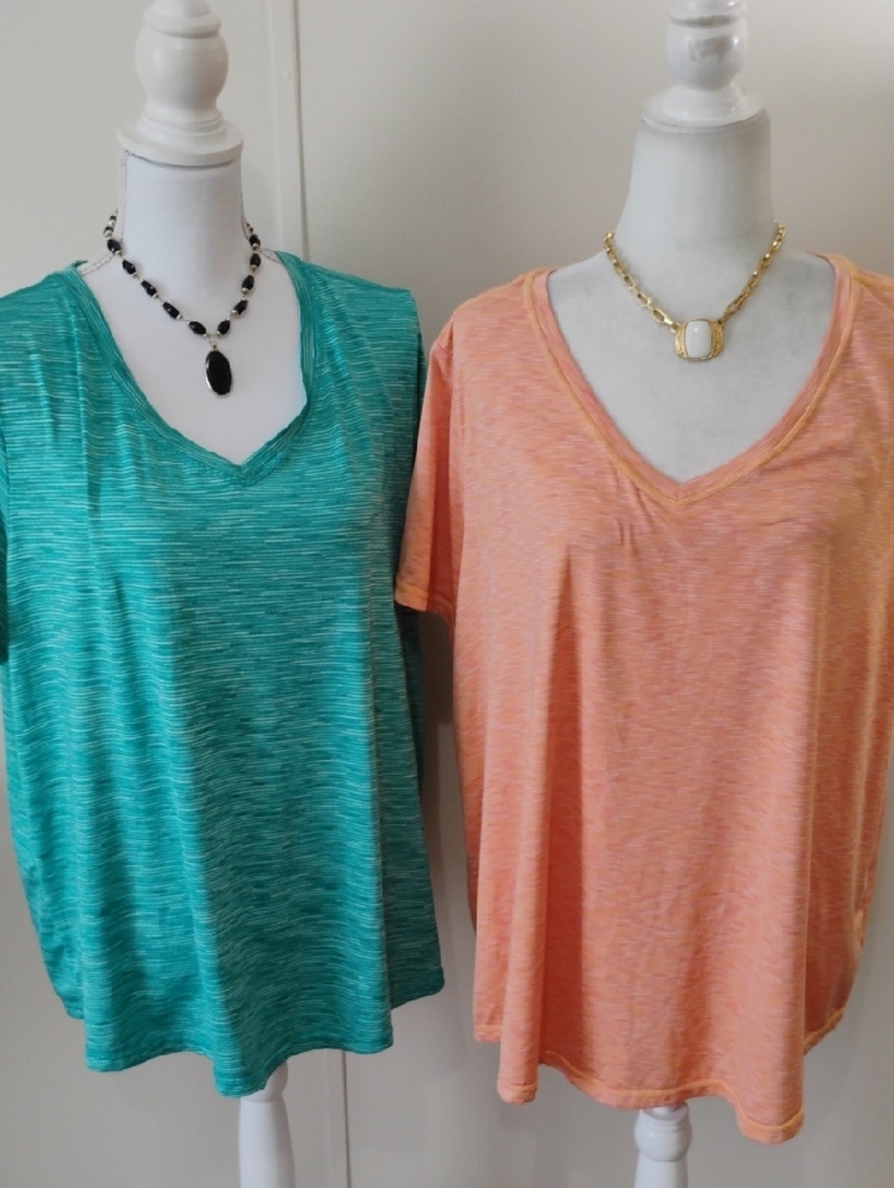 Xersion V-Neck Short Sleeve Tops - Teal & Peach